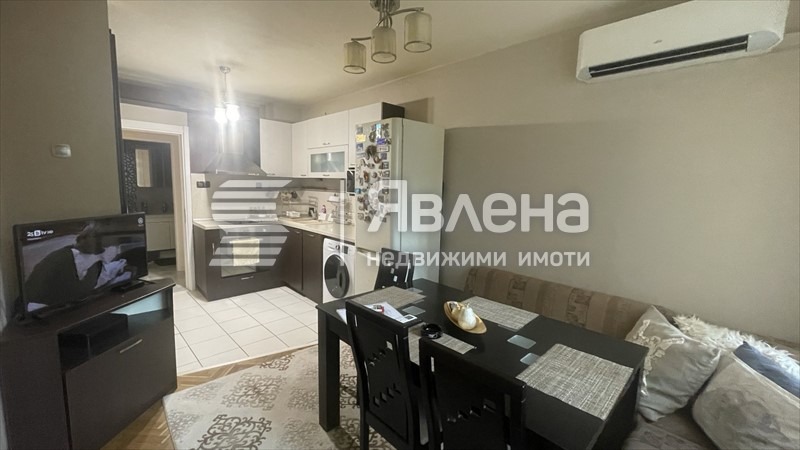 Myytävänä  2 makuuhuonetta Varna , Tsentralna pošta , 130 neliömetriä | 30167096 - kuva [4]