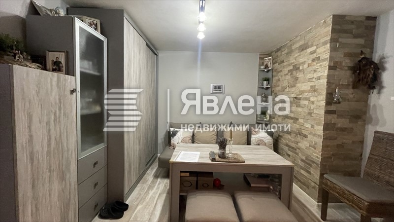 Myytävänä  2 makuuhuonetta Varna , Tsentralna pošta , 130 neliömetriä | 30167096 - kuva [13]