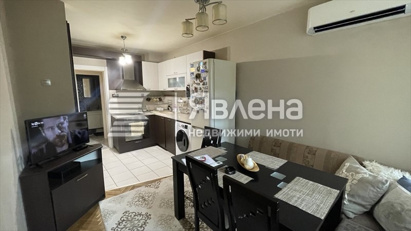 Myytävänä  2 makuuhuonetta Varna , Tsentralna pošta , 130 neliömetriä | 30167096 - kuva [5]