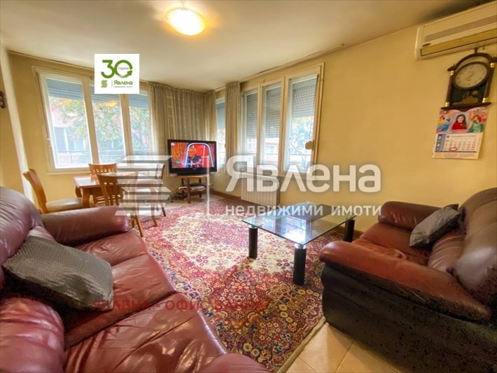 Продава 4-СТАЕН, гр. Варна, Център, снимка 3 - Aпартаменти - 49365561