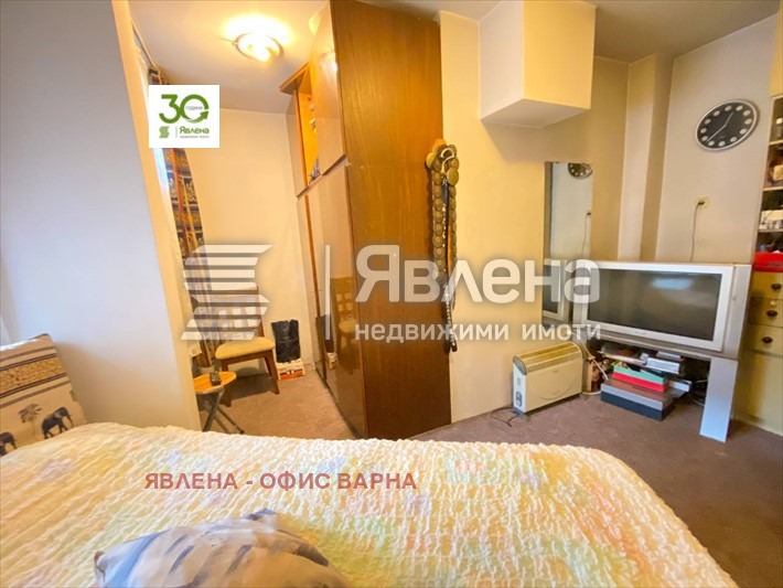 Продава 4-СТАЕН, гр. Варна, Център, снимка 8 - Aпартаменти - 49365561