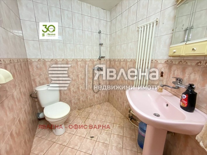 Продава 4-СТАЕН, гр. Варна, Център, снимка 9 - Aпартаменти - 49365561