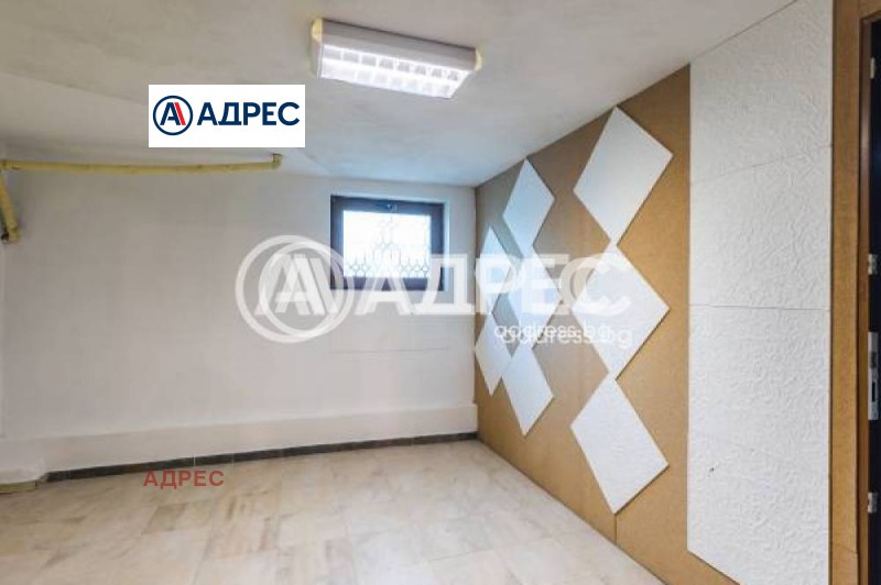 Продава КЪЩА, с. Кичево, област Варна, снимка 12 - Къщи - 50205616