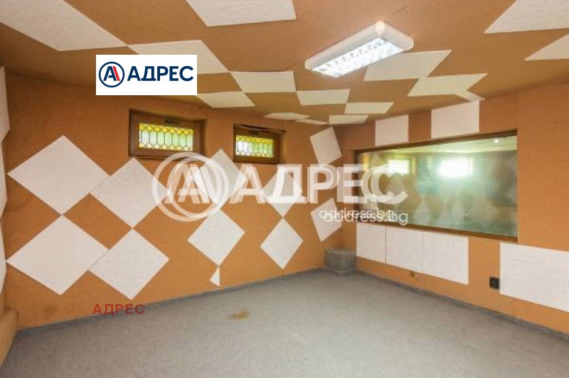 Продава КЪЩА, с. Кичево, област Варна, снимка 9 - Къщи - 50205616