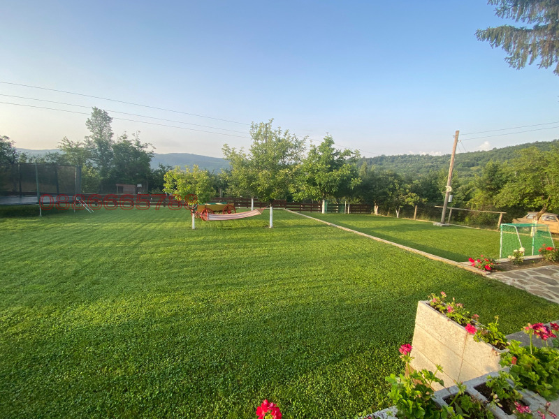 Продава ВИЛА, гр. Дряново, област Габрово, снимка 15 - Вили - 52780818