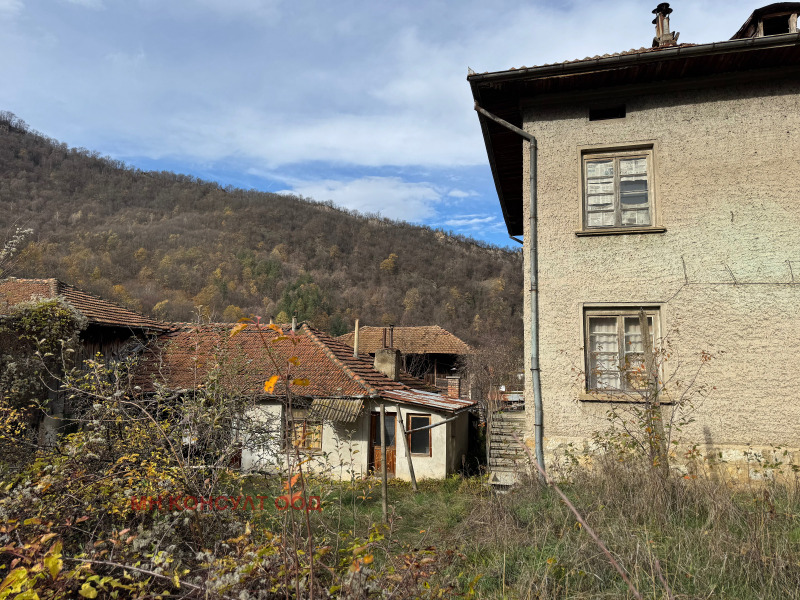 Продава ПАРЦЕЛ, гр. Тетевен, област Ловеч, снимка 5 - Парцели - 53018309