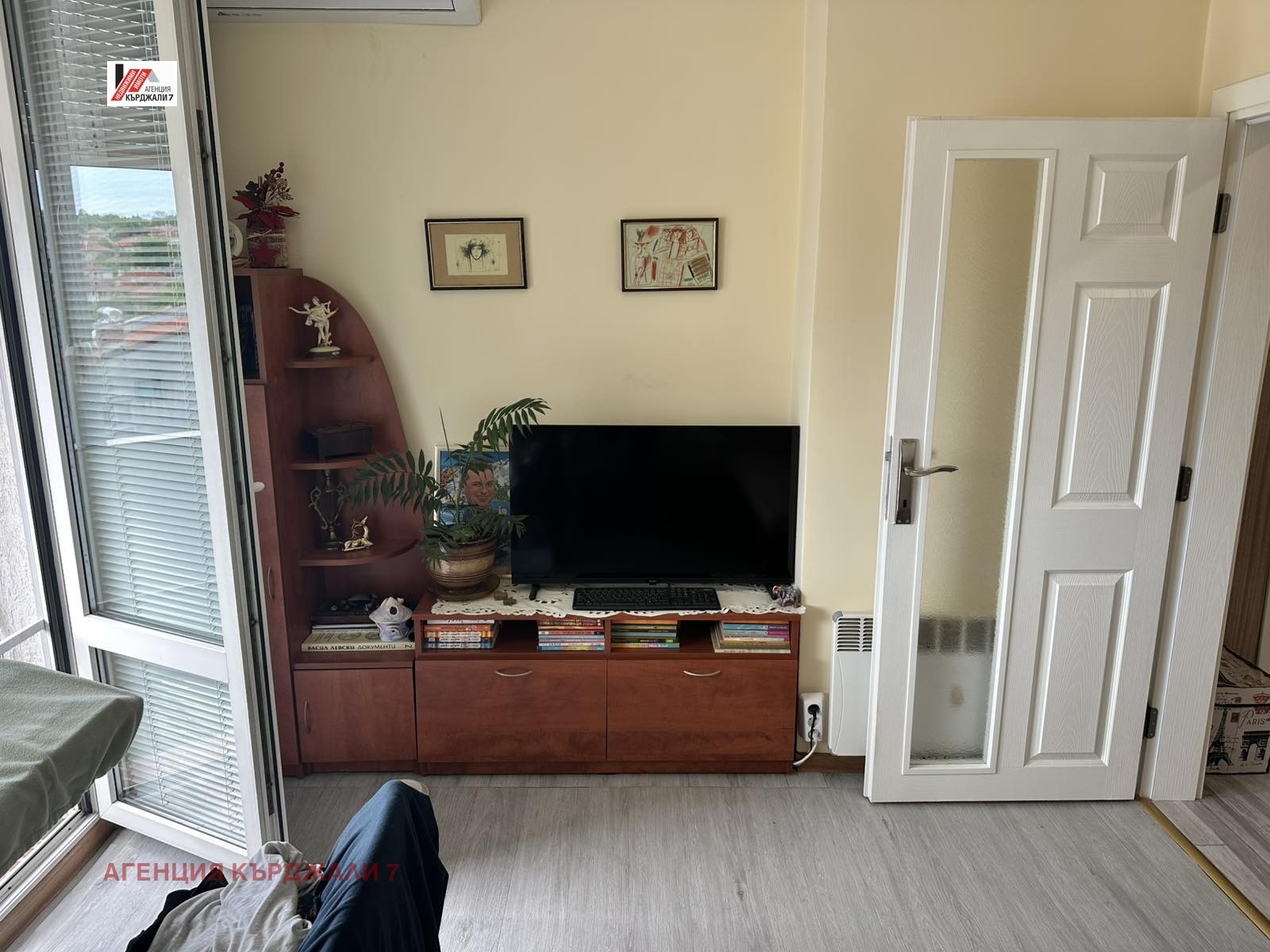 Продава 3-СТАЕН, гр. Кърджали, Център, снимка 8 - Апартаменти - 55024123