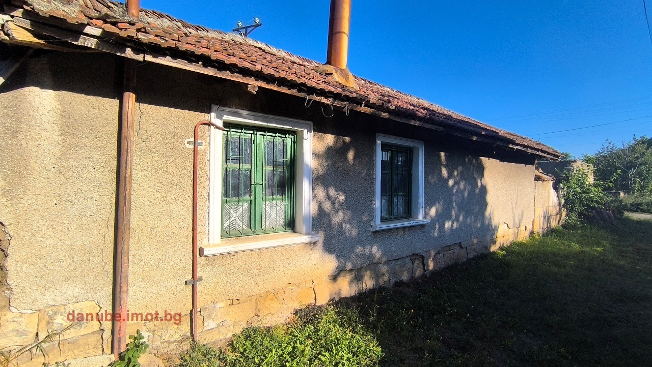 Продава КЪЩА, с. Щръклево, област Русе, снимка 11 - Къщи - 56376192