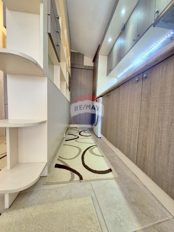 ������� ������, ����� | Imot.bg � ����������� 8