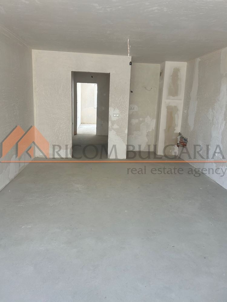 Te koop  1 slaapkamer Varna , Vazrazjdane 1 , 77 m² | 46484064