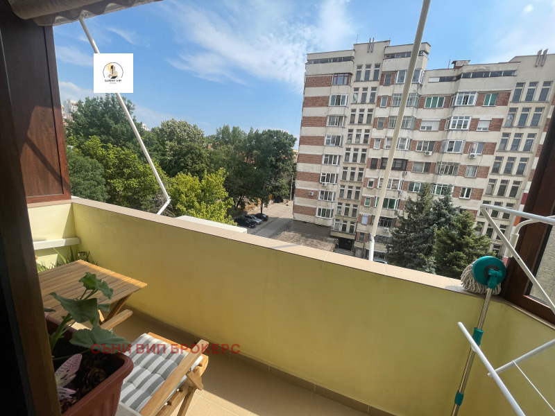 Продава  3-стаен град Плевен , Широк център , 77 кв.м | 93626619 - изображение [10]