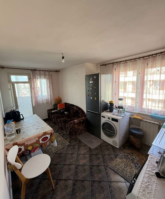 Продава 3-СТАЕН, гр. София, Карпузица, снимка 3 - Апартаменти - 53897787