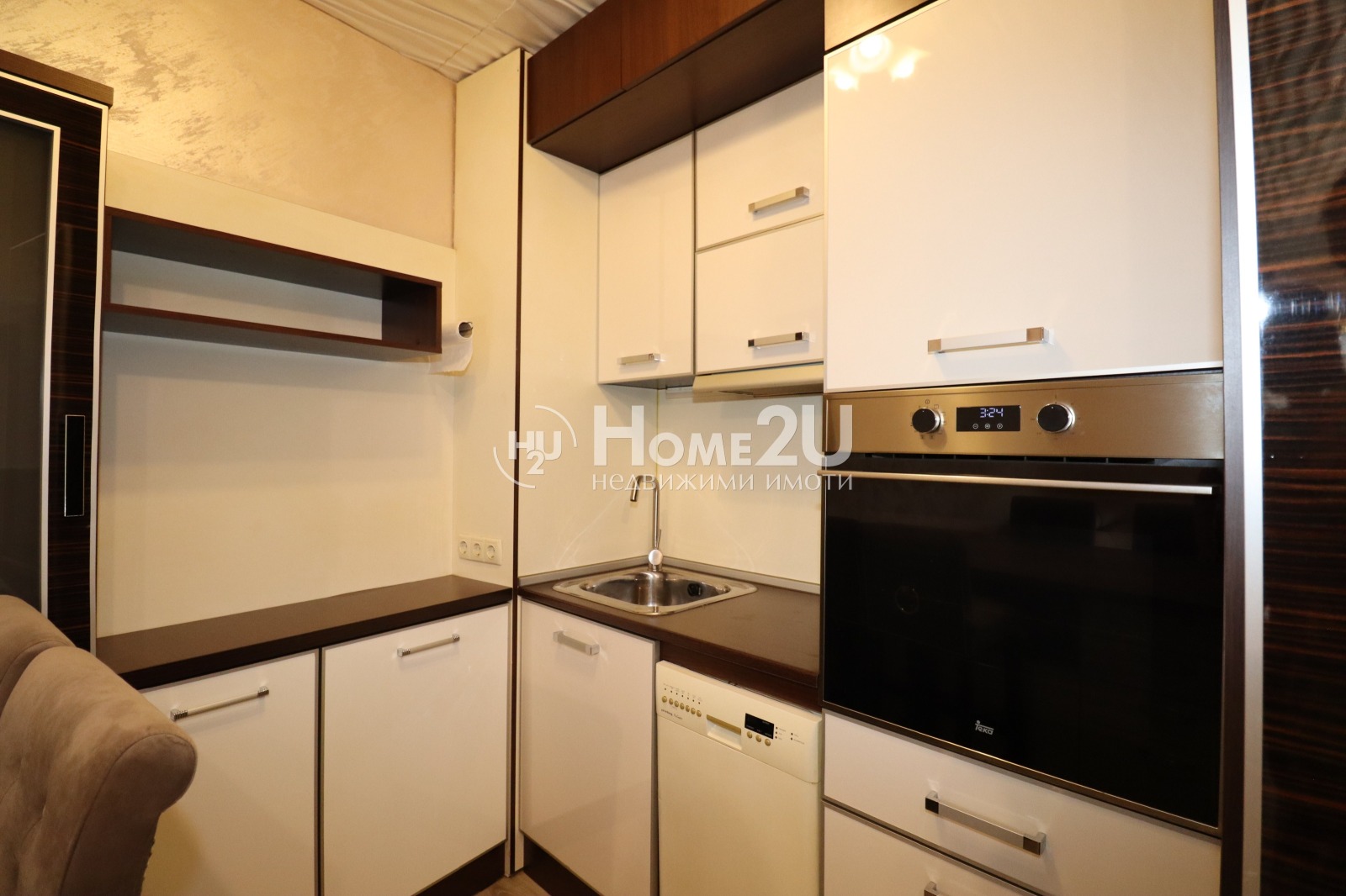 Продава 1-СТАЕН, гр. София, Център, снимка 2 - Апартаменти - 54264238