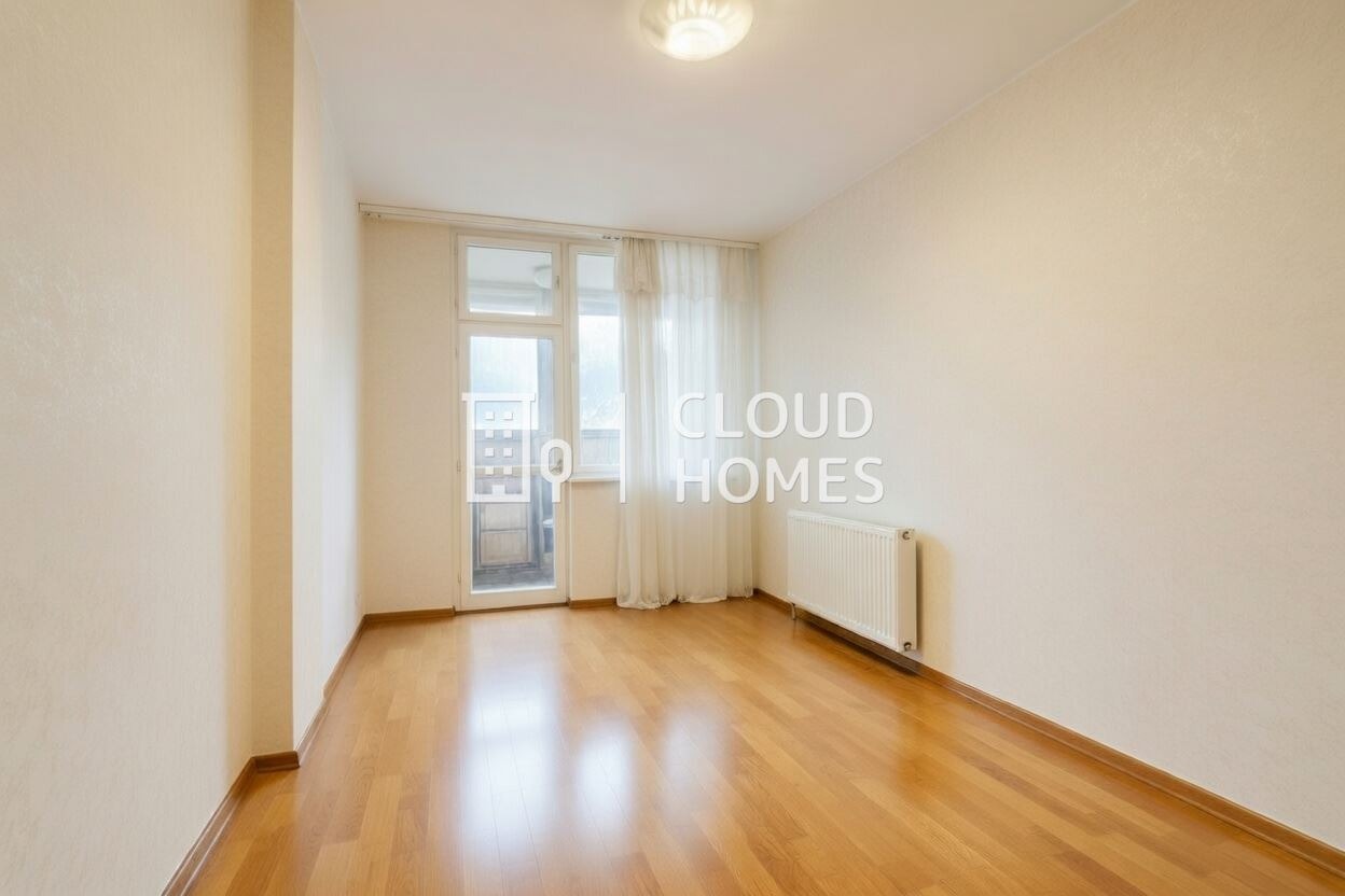 Продава 4-СТАЕН, гр. София, Толстой, снимка 2 - Апартаменти - 54055078