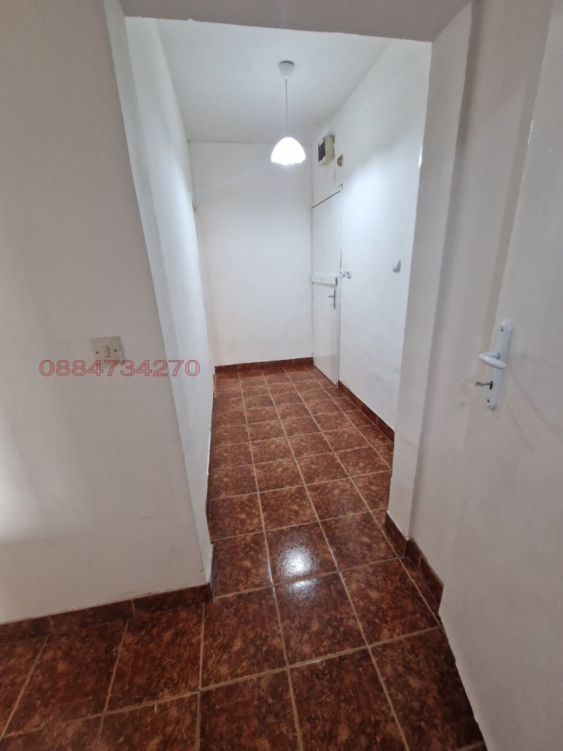 Продава 2-СТАЕН, гр. София, Люлин 3, снимка 8 - Апартаменти - 52637031