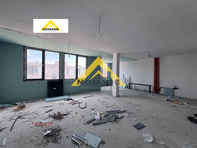 На продаж  3 кімнатна Пловдив , Остромила , 165 кв.м | 81471711 - зображення [3]