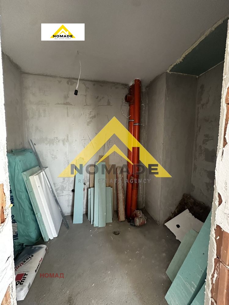 Продава 4-СТАЕН, гр. Пловдив, Остромила, снимка 15 - Апартаменти - 50960287