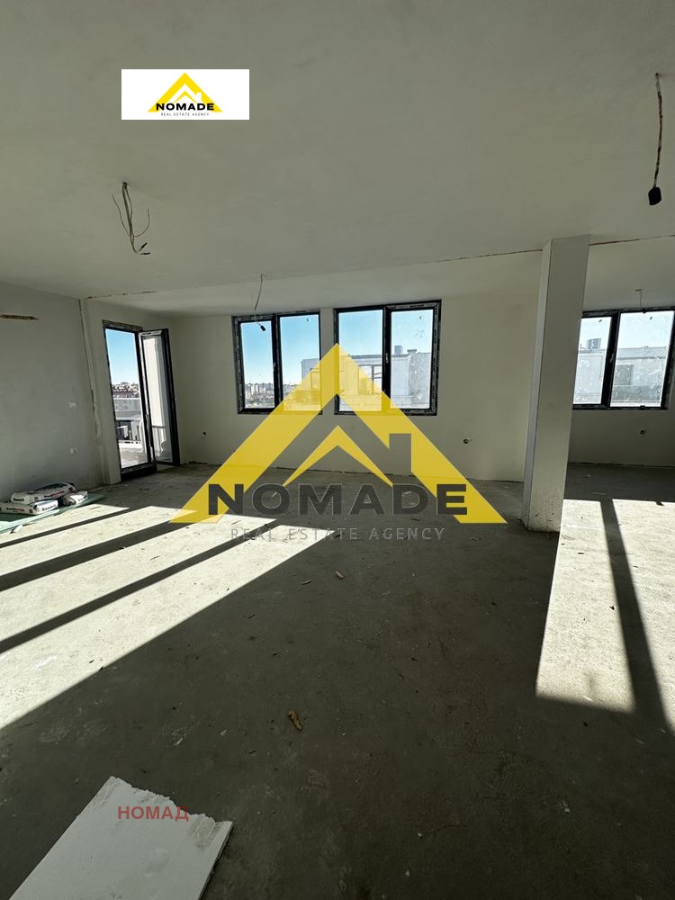 Продава 4-СТАЕН, гр. Пловдив, Остромила, снимка 3 - Апартаменти - 50960287