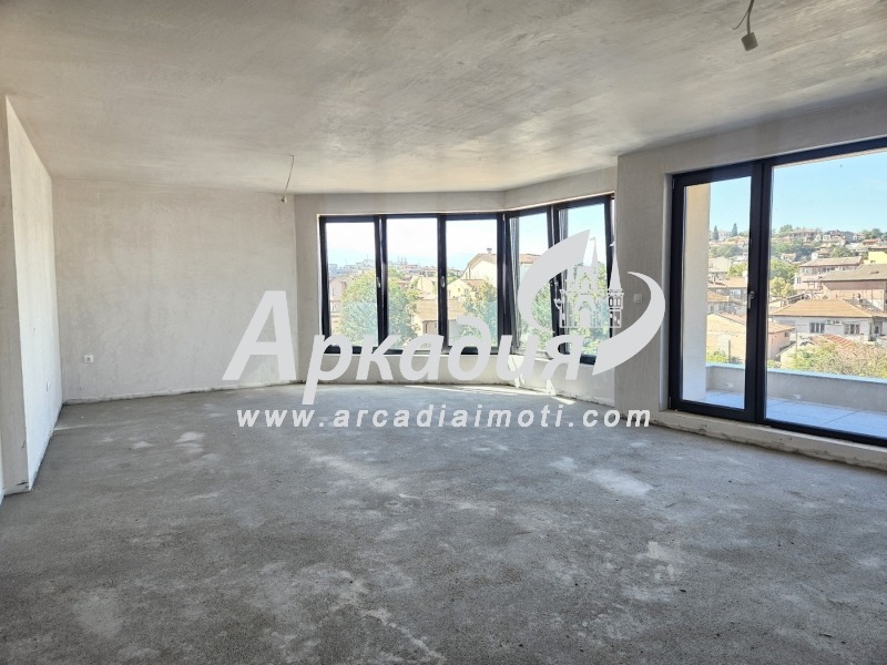 En venta  3+ dormitorios Plovdiv , Tsentar , 164 metros cuadrados | 57682453 - imagen [2]