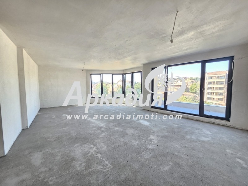 En venta  3+ dormitorios Plovdiv , Tsentar , 164 metros cuadrados | 57682453 - imagen [3]