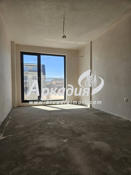 En venta  3+ dormitorios Plovdiv , Tsentar , 164 metros cuadrados | 57682453 - imagen [7]