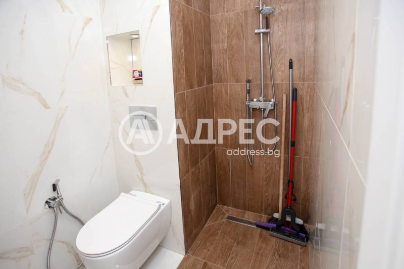 Продава МНОГОСТАЕН, гр. София, Център, снимка 6 - Апартаменти - 52504906