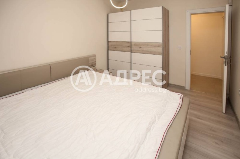 Продава МНОГОСТАЕН, гр. София, Център, снимка 9 - Апартаменти - 52504906