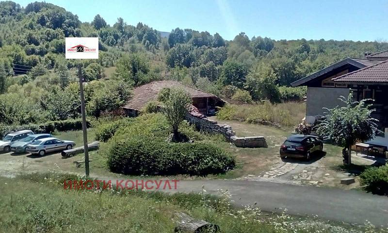 Продава  Къща област Велико Търново , с. Мийковци , 700 кв.м | 13960885