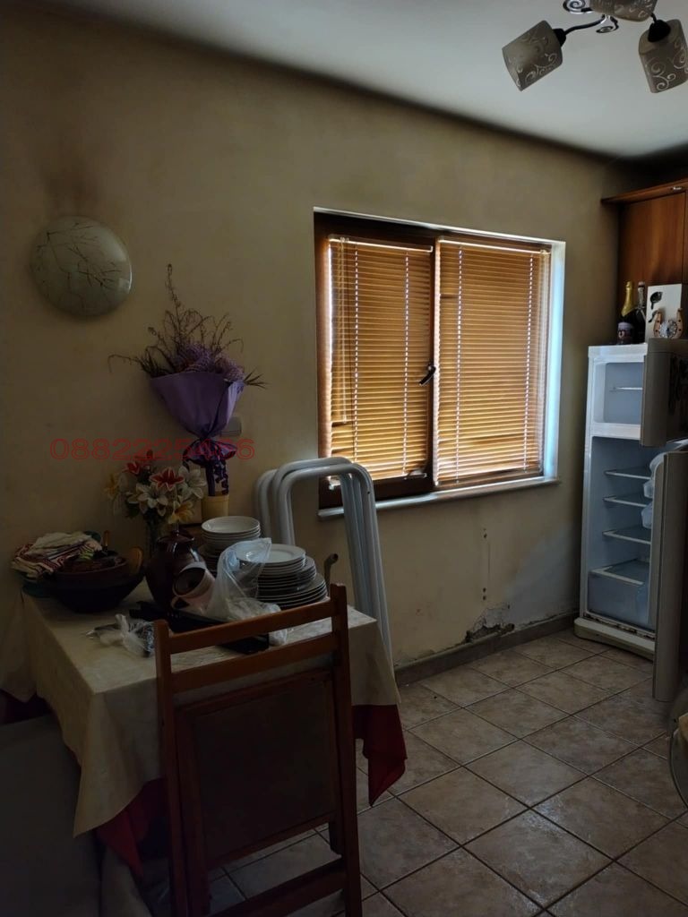 Продава КЪЩА, гр. Монтана, Мала Кутловица, снимка 10 - Къщи - 53999841