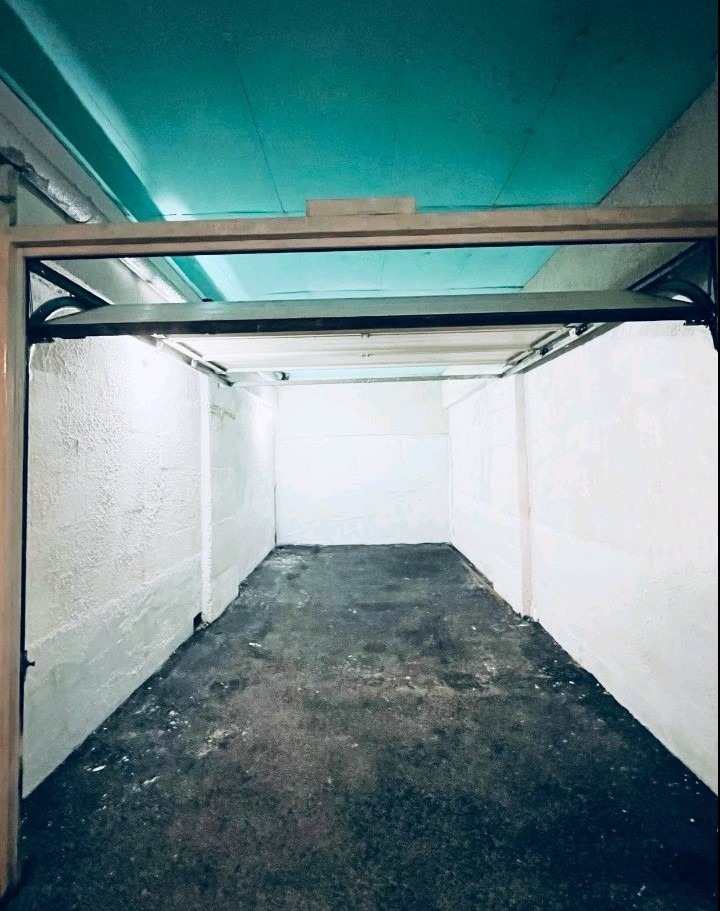 Продава ГАРАЖ, ПАРКОМЯСТО, гр. София, Павлово