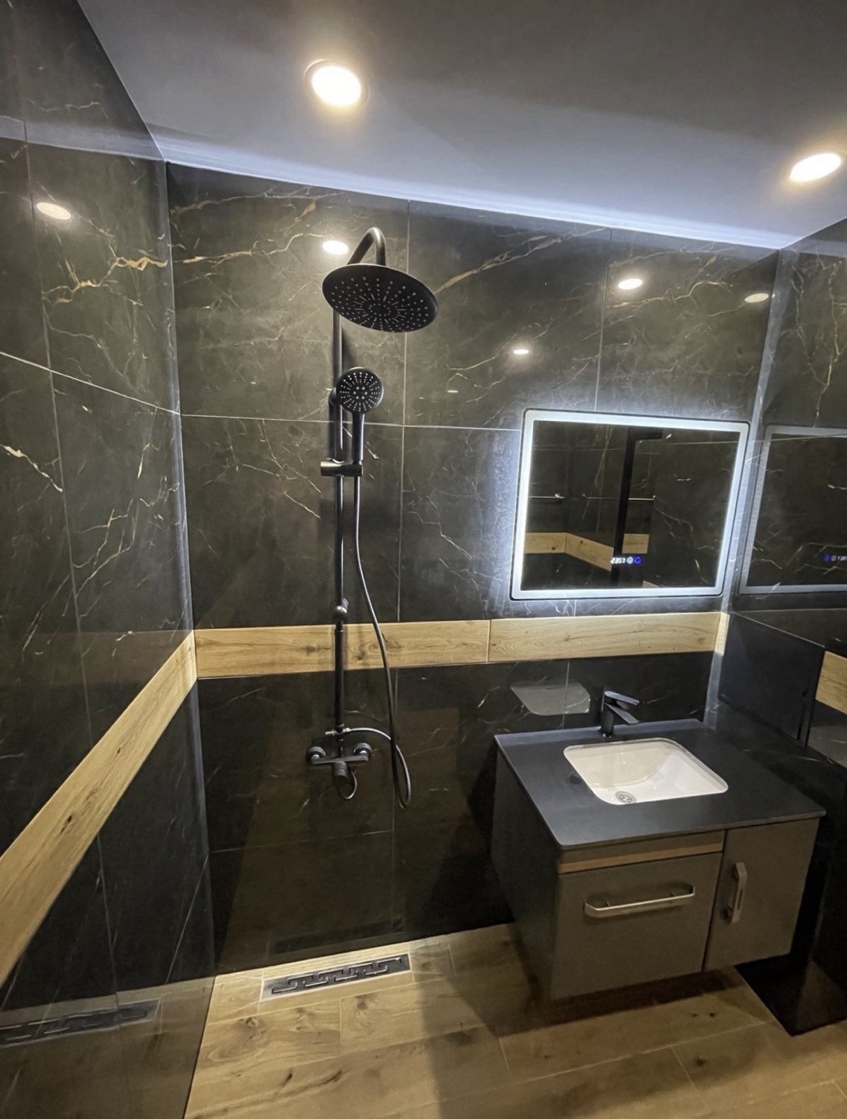 Продава 3-СТАЕН, гр. София, Сердика, снимка 9 - Апартаменти - 54560167