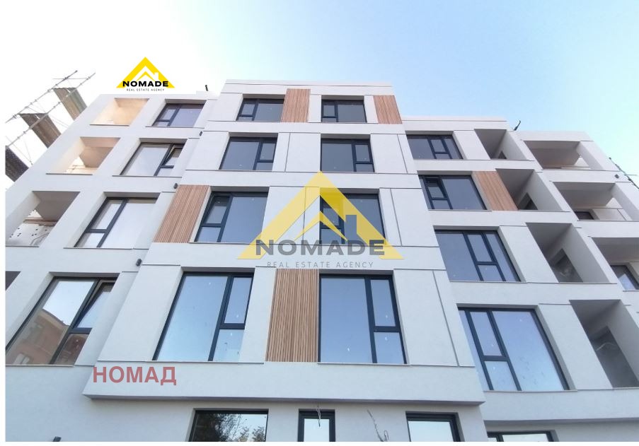 Продава 4-СТАЕН, гр. Пловдив, Остромила, снимка 2 - Апартаменти - 50960287