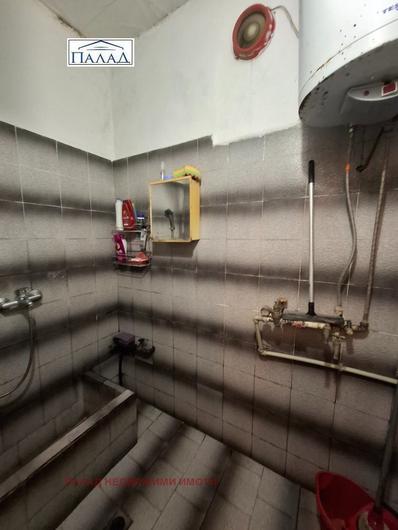 Продава ЕТАЖ ОТ КЪЩА, гр. Варна, Аспарухово, снимка 12 - Етаж от къща - 52929249