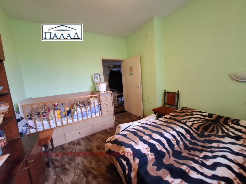 Продава ЕТАЖ ОТ КЪЩА, гр. Варна, Аспарухово, снимка 8 - Етаж от къща - 52929249