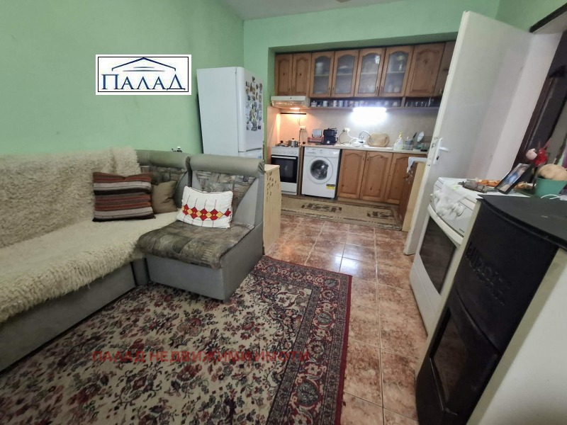 Продава ЕТАЖ ОТ КЪЩА, гр. Варна, Аспарухово