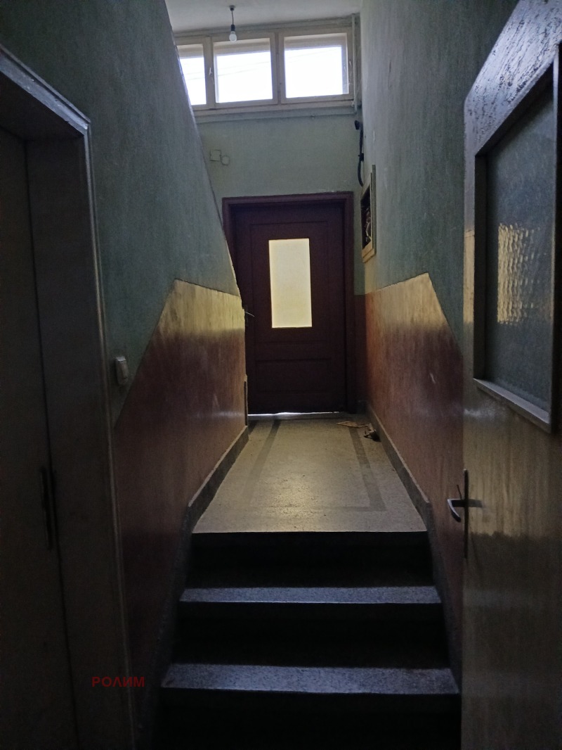 Продава ЕТАЖ ОТ КЪЩА, гр. Севлиево, област Габрово, снимка 3 - Етаж от къща - 52189097