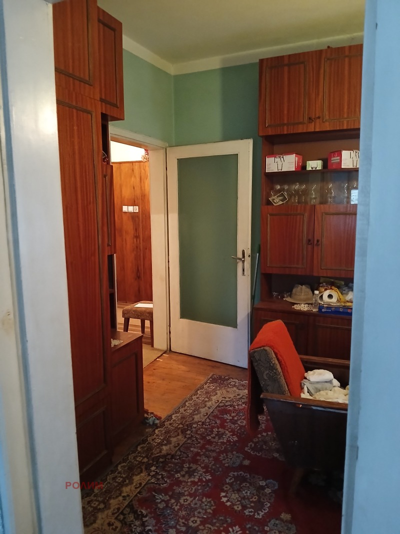 Продава ЕТАЖ ОТ КЪЩА, гр. Севлиево, област Габрово, снимка 11 - Етаж от къща - 52189097