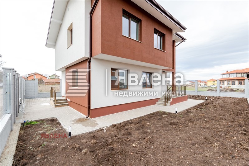 Til salgs  Hus region Sofia , Bosjurishte , 160 kvm | 10842878 - bilde [2]