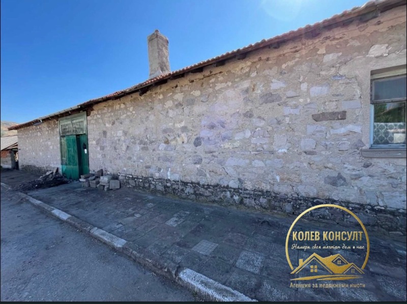 Продава КЪЩА, с. Брягово, област Пловдив, снимка 4 - Къщи - 53175932