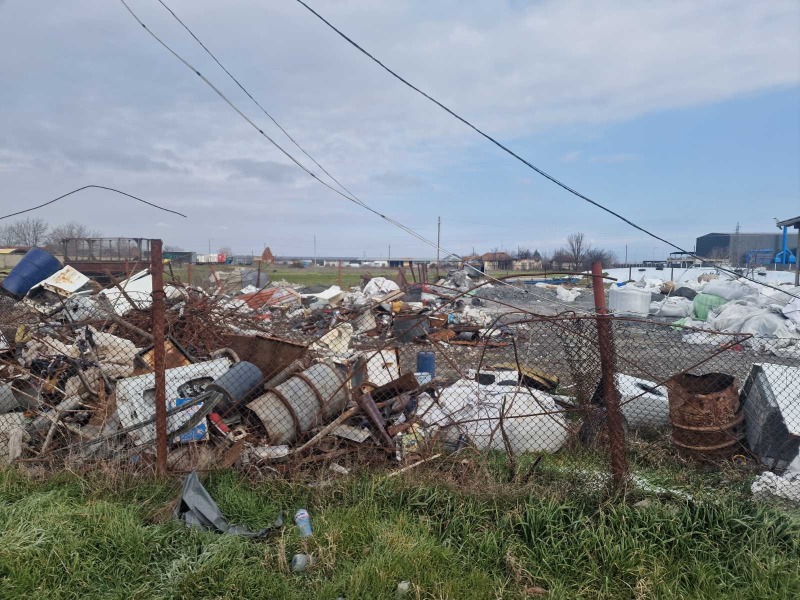 Продава ПРОМ. ПОМЕЩЕНИЕ, с. Стряма, област Пловдив, снимка 4 - Производствени сгради - 53175135