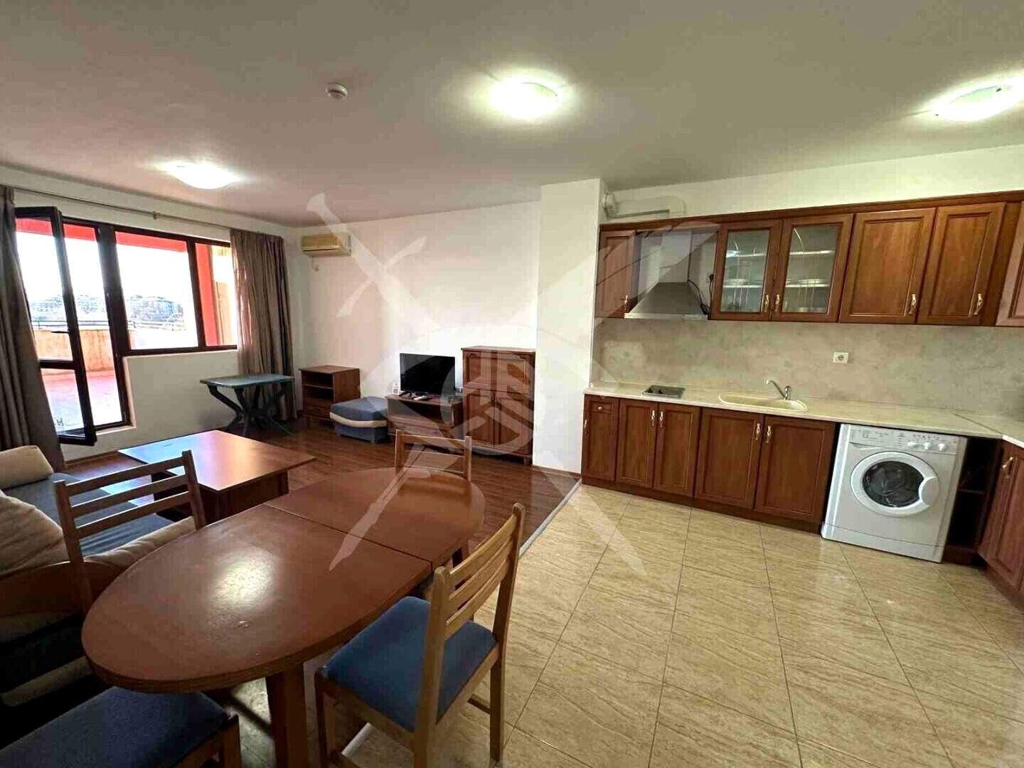 Продава 3-СТАЕН, гр. Ахелой, област Бургас, снимка 2 - Апартаменти - 55054157