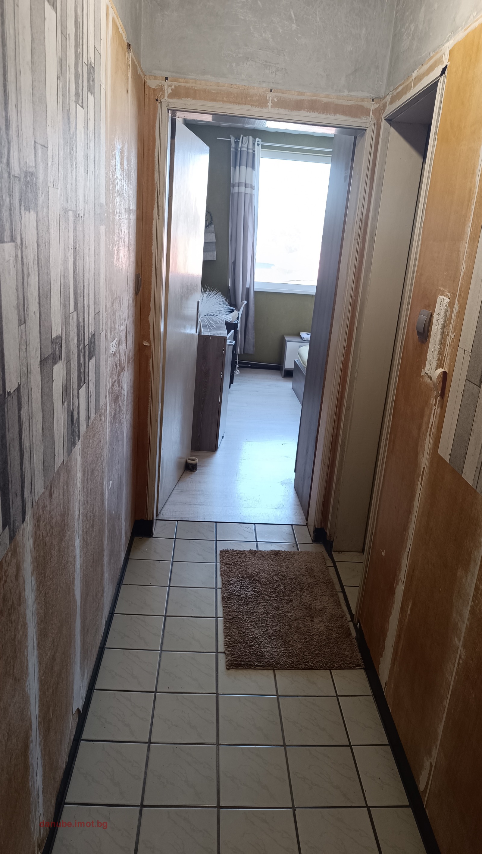 Продава МНОГОСТАЕН, гр. Русе, Родина 2, снимка 12 - Апартаменти - 53987584