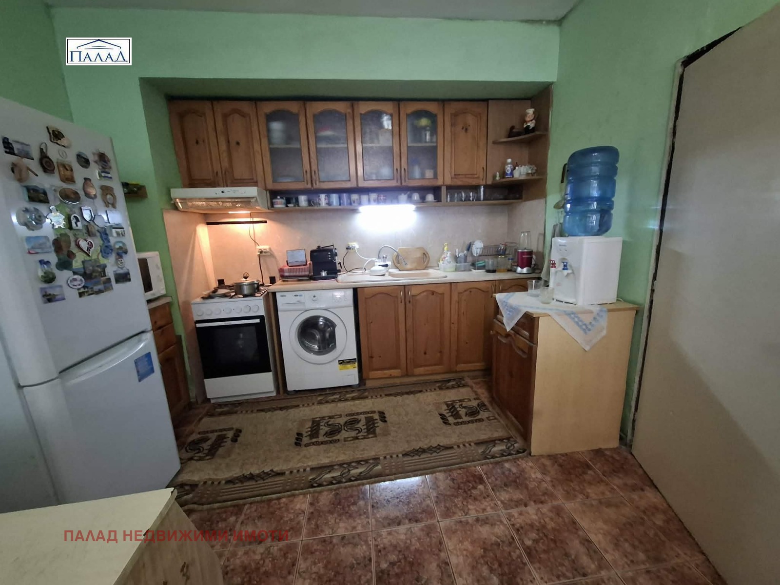 Продава ЕТАЖ ОТ КЪЩА, гр. Варна, Аспарухово, снимка 2 - Етаж от къща - 52929249