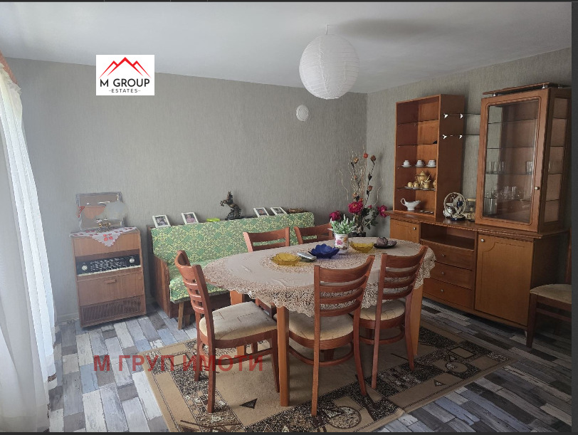 Продава КЪЩА, с. Трилистник, област Пловдив, снимка 2 - Къщи - 51432951