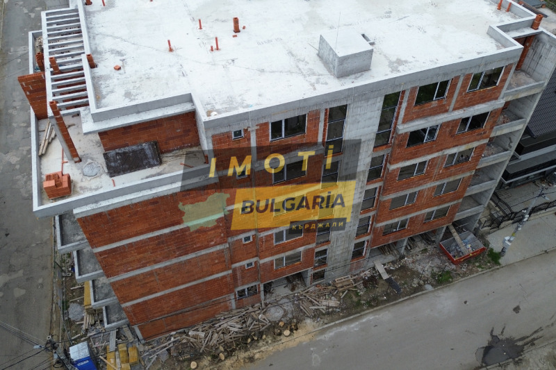 Продава 3-СТАЕН, гр. Кърджали, Веселчане, снимка 3 - Апартаменти - 53142166