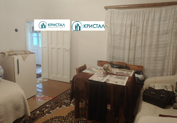 Продава КЪЩА, с. Церетелево, област Пловдив, снимка 15 - Къщи - 48398080