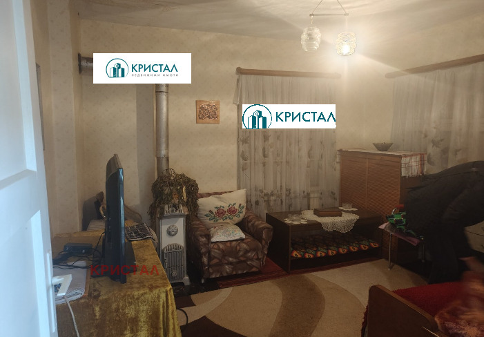 Продава КЪЩА, с. Церетелево, област Пловдив, снимка 13 - Къщи - 48398080