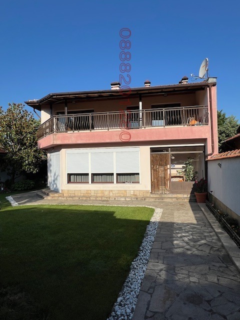 Продава КЪЩА, гр. Свиленград, област Хасково, снимка 8 - Къщи - 52782574