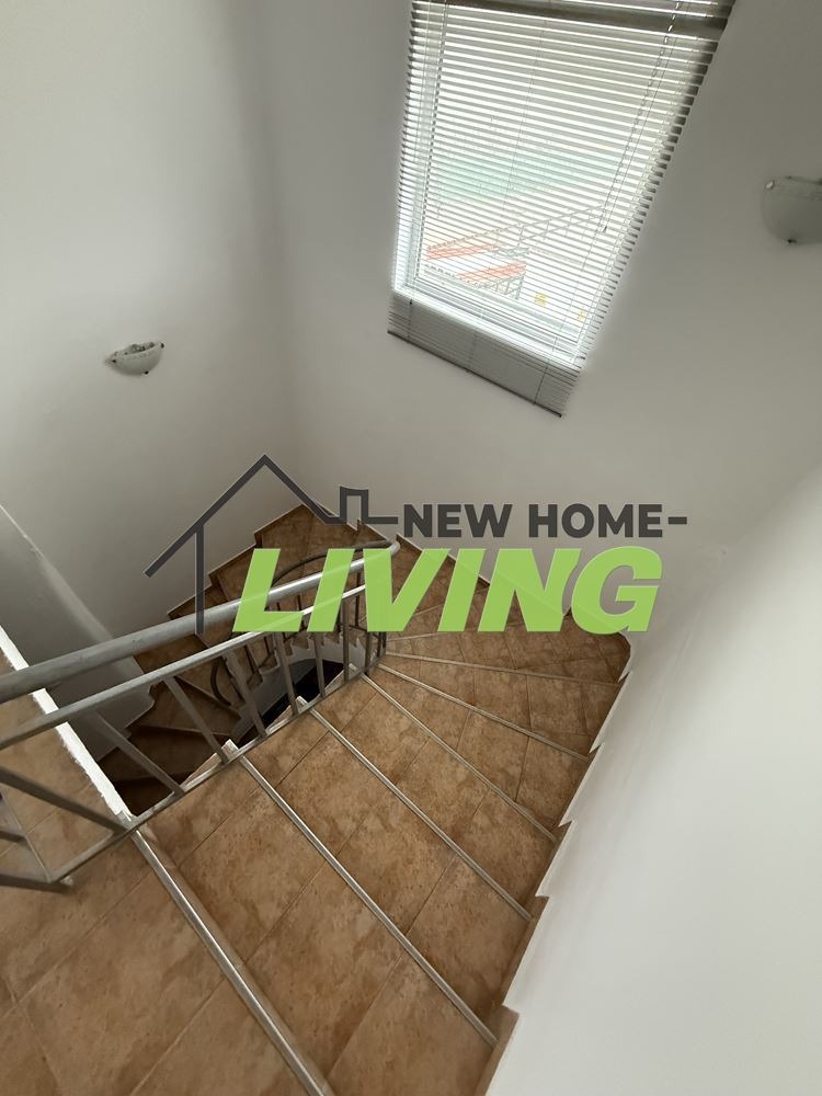 Продава КЪЩА, гр. Пловдив, Гагарин, снимка 16 - Къщи - 54133415