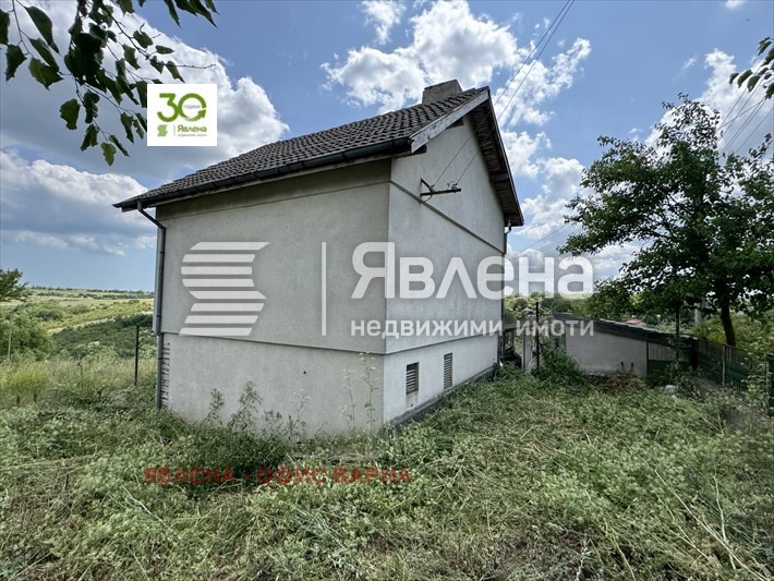 Продава КЪЩА, с. Климентово, област Варна, снимка 3 - Къщи - 55534063